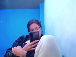 Annelis1  live sex cam