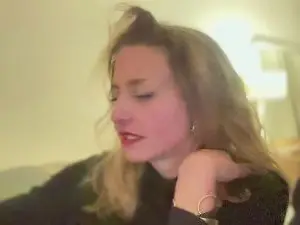 Nina_fontaine  live sex cam