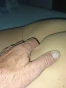 Aple82  live sex cam