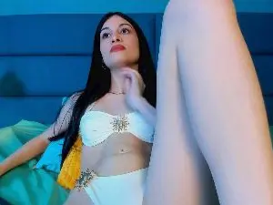 DevineSimone  live sex cam