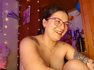 Eva_rosse69  live sex cam