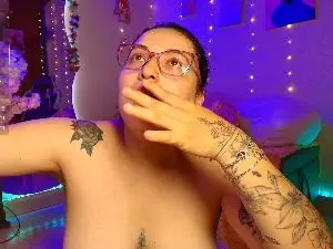 Eva_rosse69  live sex cam