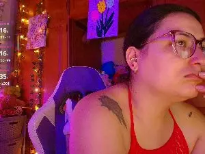 Eva_rosse69  live sex cam