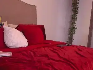 Iamyiauna  live sex cam
