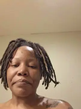 SashaHon  live sex cam