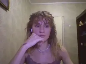 ChelseyNifong  live sex cam