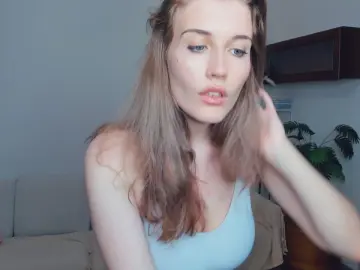 EddaPaleo  live sex cam