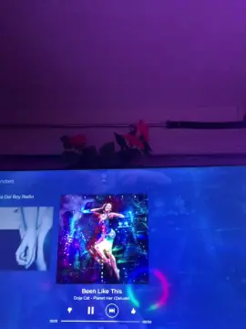 Garage_bebe  live sex cam