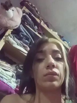 Melyzaz  live sex cam