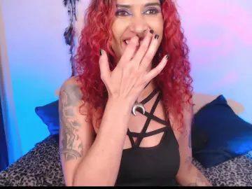 Agathatenebriss  live sex cam