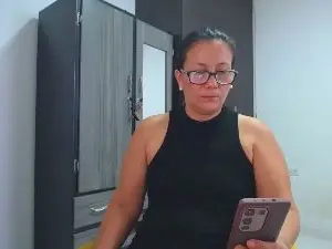 Briyiz_020  live sex cam