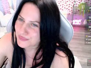 Bellastar84  live sex cam