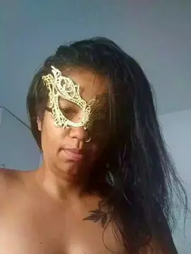 Carolyna38  live sex cam