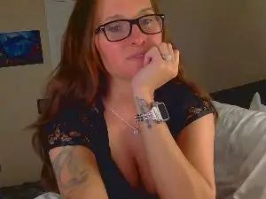 PopTartt1  live sex cam