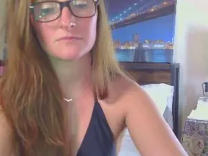 PopTartt1  live sex cam