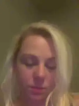 SweetCupcakes  live sex cam
