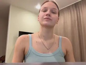 TanekaBurkins  live sex cam