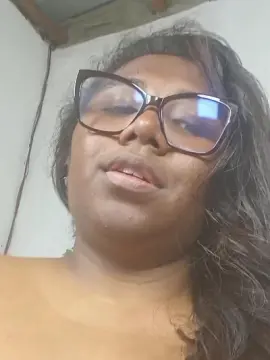 Ladiablesse69  live sex cam