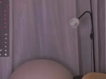 KrystynaPierrot  live sex cam