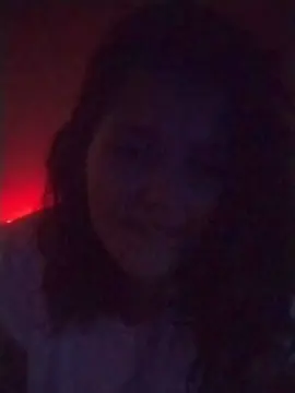 Rossie77  live sex cam