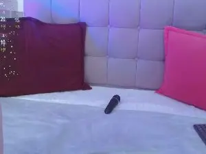 Samanta_pink  live sex cam