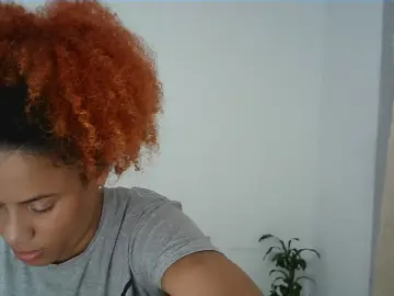 Isa_bellaxx  live sex cam