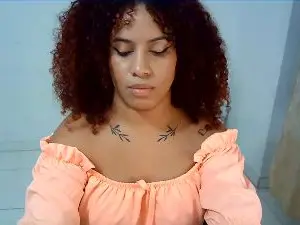 Isa_bellaxx  live sex cam