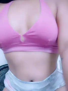 Jujualmeida4  live sex cam