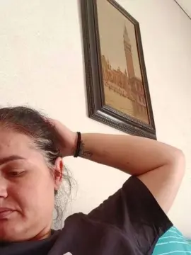 Sony223  live sex cam