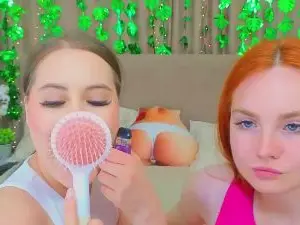 Dina_Mary  live sex cam