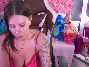 IsabellaFoxyy  live sex cam