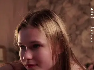 KathieHoster  live sex cam