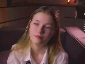 KathieHoster  live sex cam