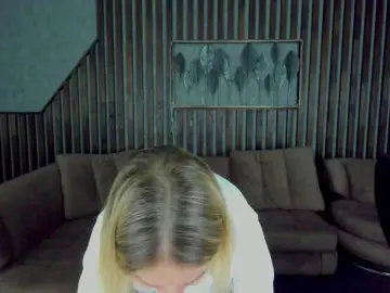 Anna_snow9  live sex cam