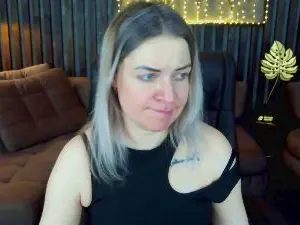 Anna_snow9  live sex cam