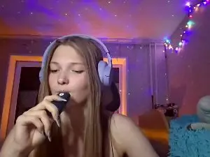 ArlaKuzia  live sex cam