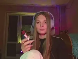 ArlaKuzia  live sex cam