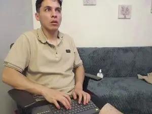 Sofi_Andres69  live sex cam