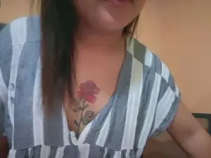 Urgirl_dimple  live sex cam