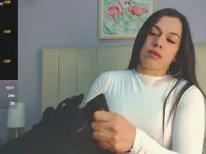 Amy_le1  live sex cam