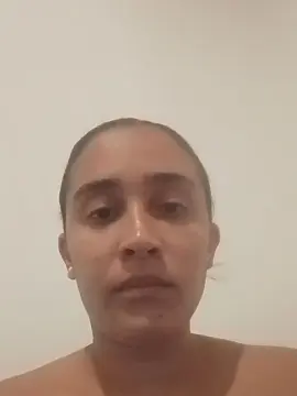 Aline_casadinha  live sex cam
