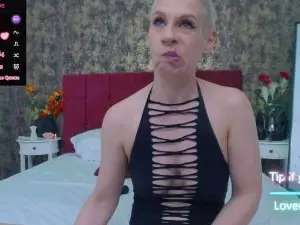 AmberMinxy  live sex cam