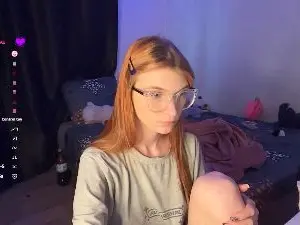 GlaydsMingee  live sex cam