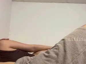 LiliiSan  live sex cam
