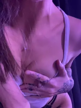 Melinitaj777  live sex cam