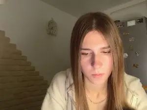 MargorieFarr  live sex cam