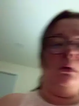 Anyihot2  live sex cam