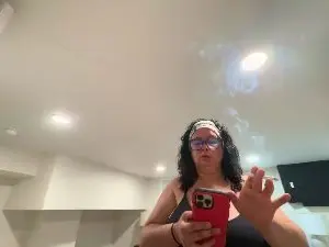 Anyihot2  live sex cam