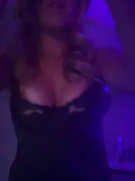 Maredenise  live sex cam