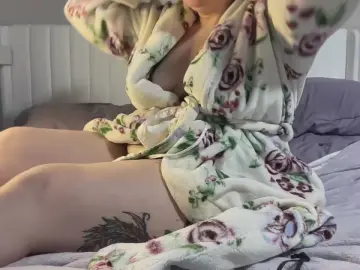 Raineluvssex  live sex cam